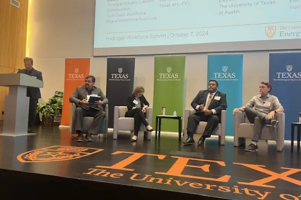 Leonard Aguilar on a panel at the University of Texas Hydrogen Summit.